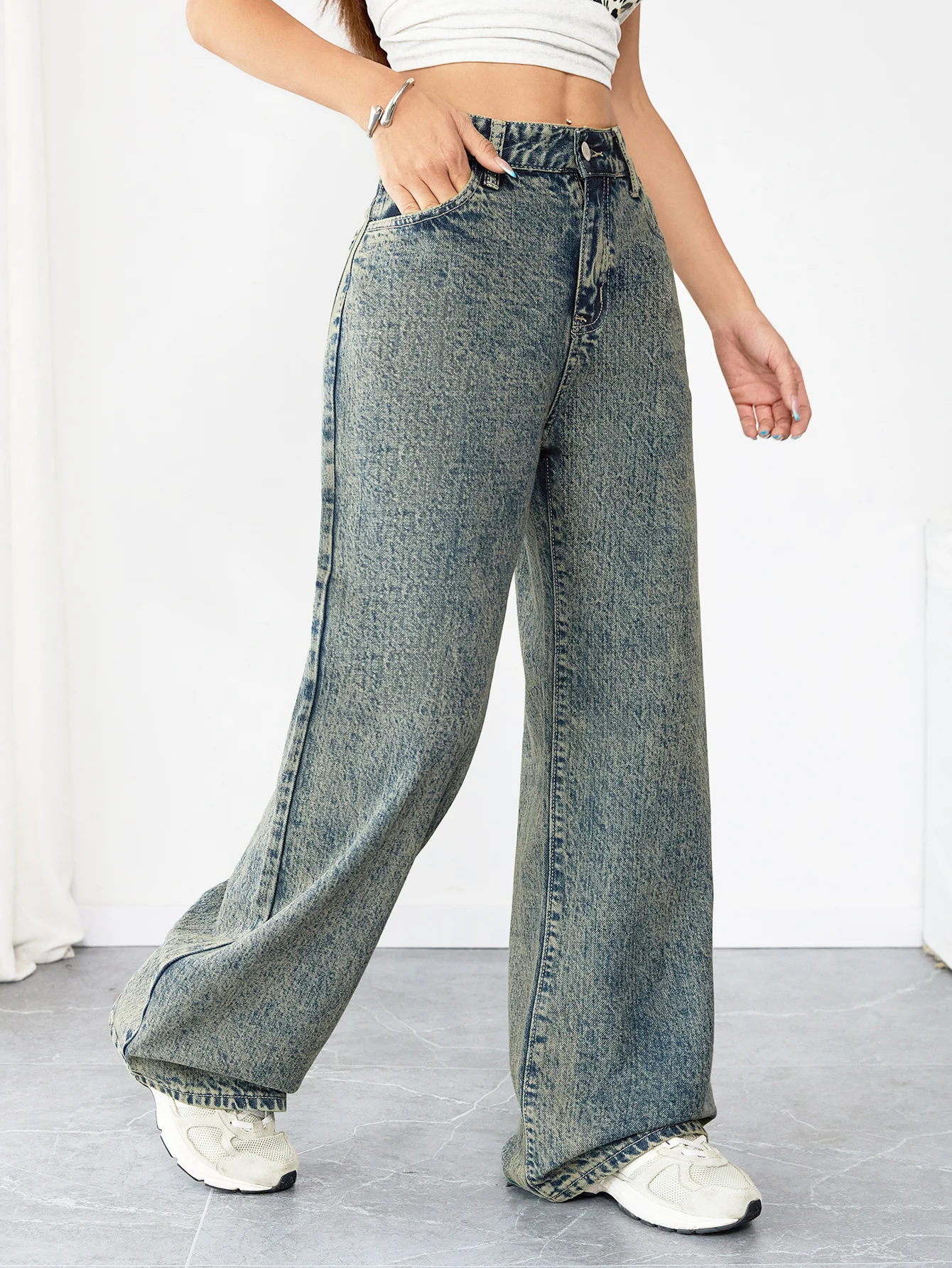 Chic Loose Fit Wide Leg Denim Jeans for Women High Waist Flattering Pants Vintage Style Baggy Jeans Streetwear Outfit